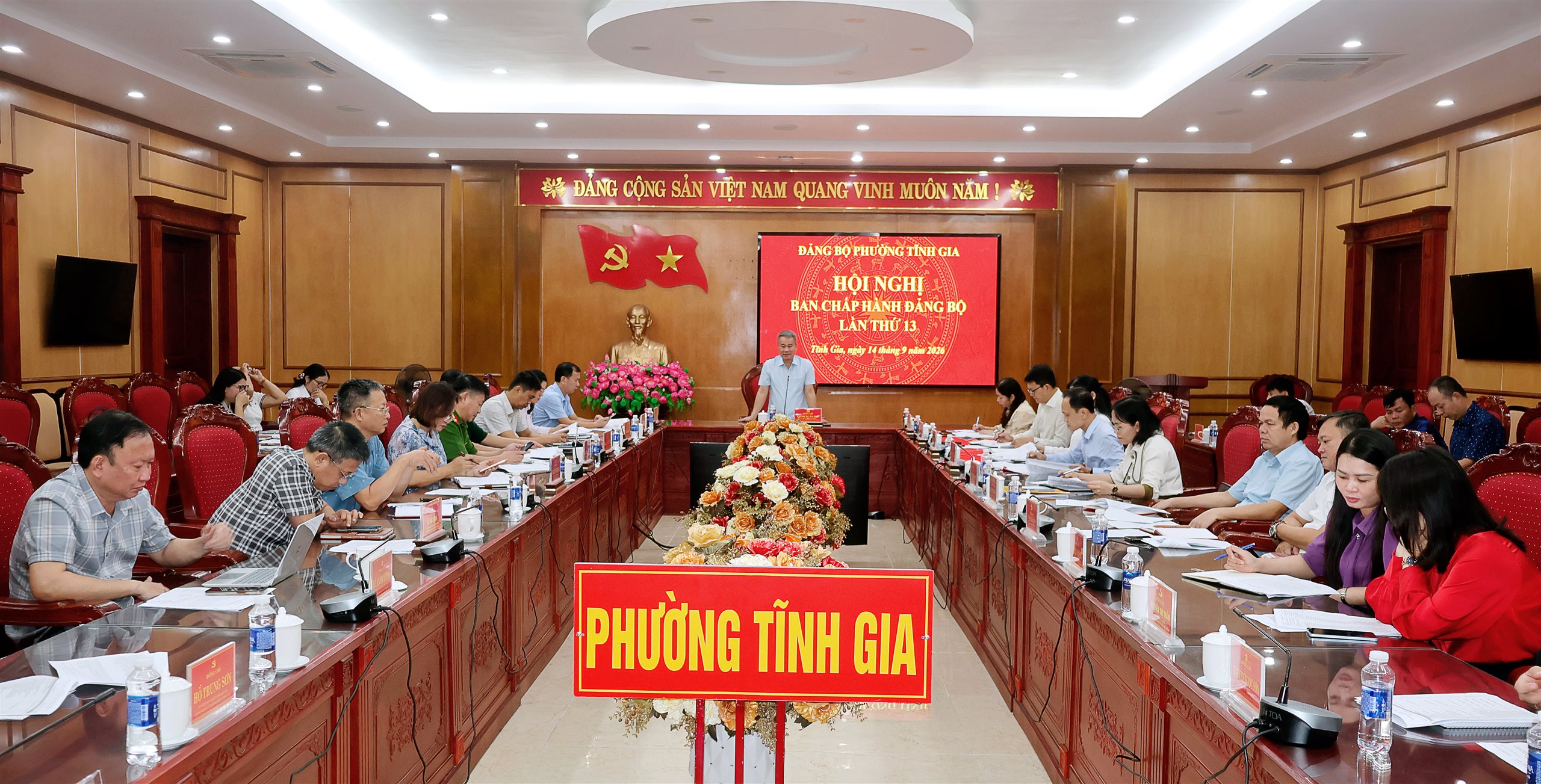 Anh-tin-bai
